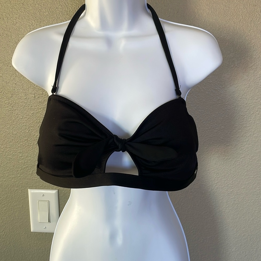 Victoria’s Secret bandau style bathing suit top